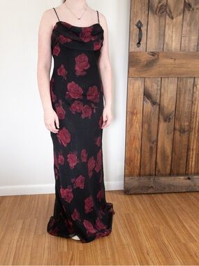 Betsy & Adam Y2K 90's Black Rose Print Sheath Column Dress Med. Whimsigoth Glam